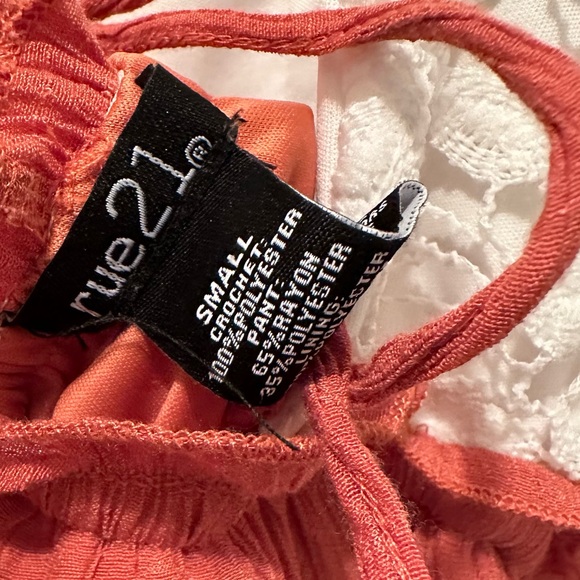 Romper - Picture 4 of 4